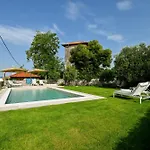 Hresc S 4* Ζαντάρ