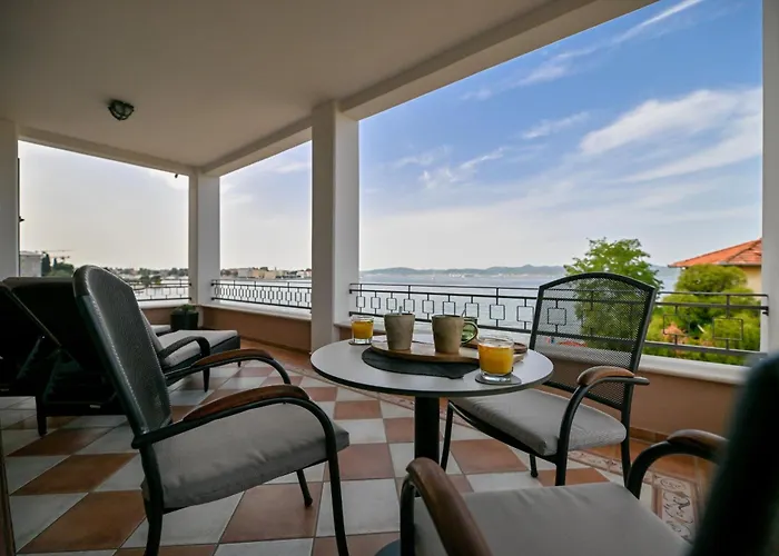 Bed and Breakfast Hresc S 4*