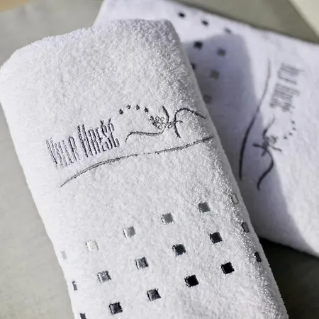 לינה וארוחת בוקר Hresc S זאדאר