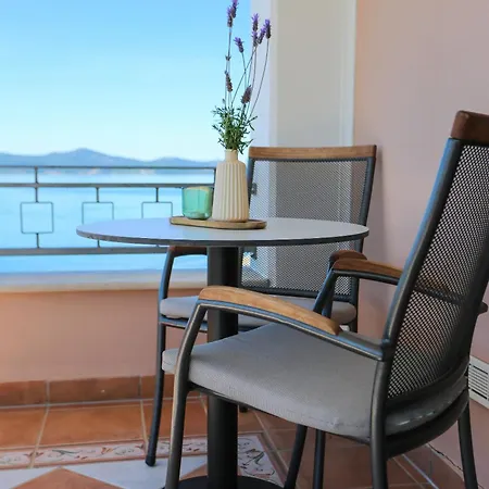 Hresc S Bed & Breakfast