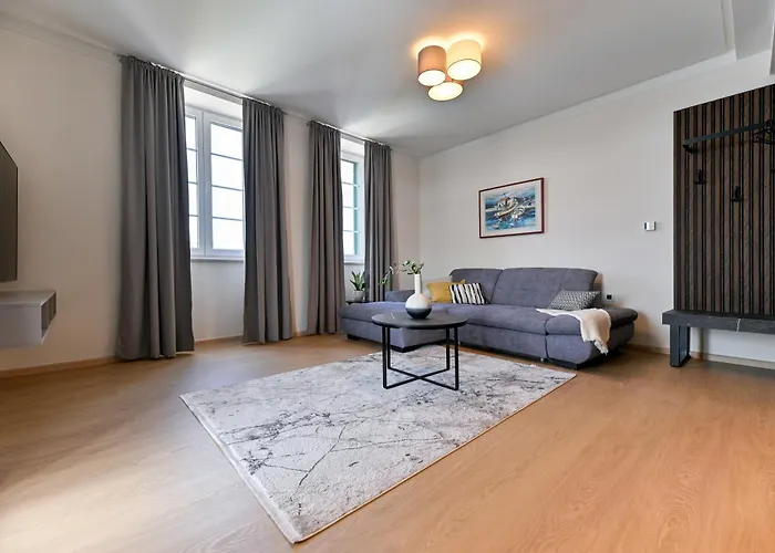 Hresc S Couette-café Zadar